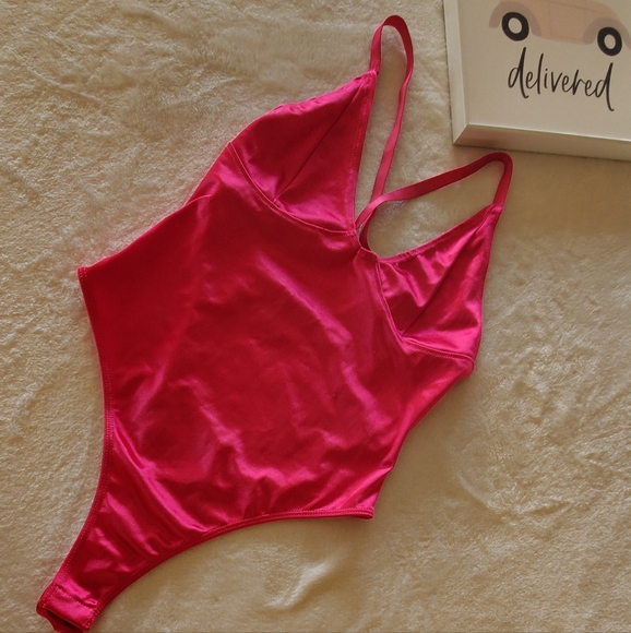 Bodysuit - Picture 4 of 7